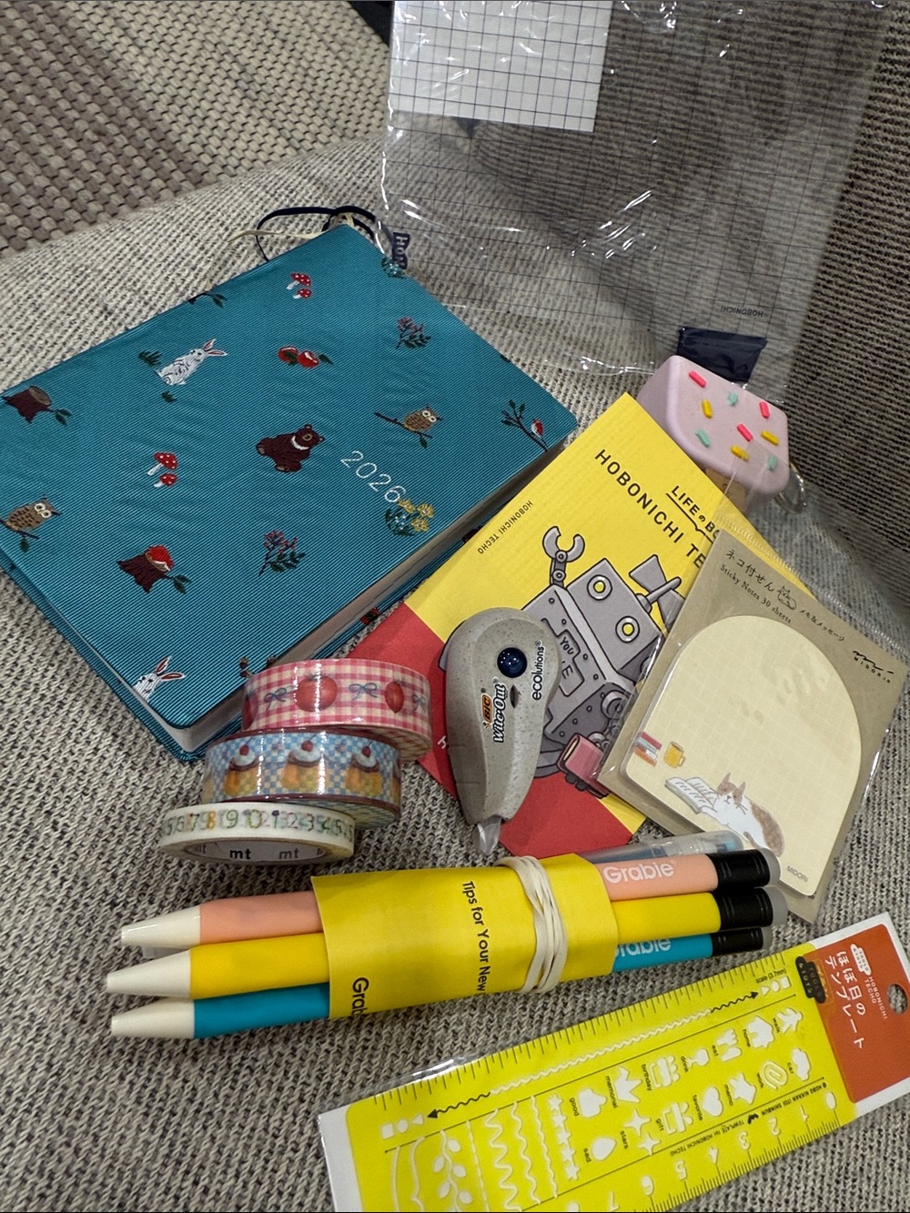 Hobonochi Techno 2026 planner with some added goodies